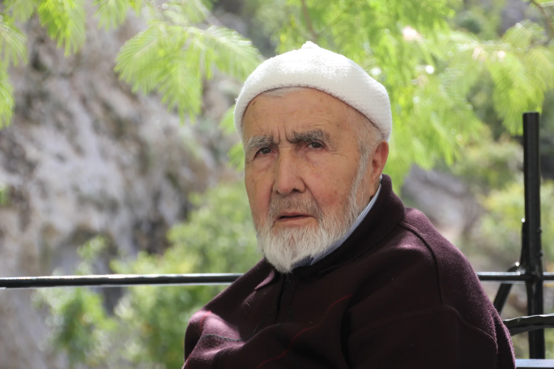Kasım Baba tek başına arşiv fotoğrafı